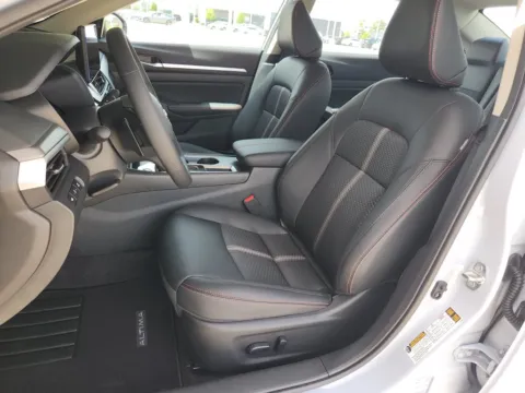 More photos of 2026 Nissan Altima 2.5 SR at Fred Haas Nissan, TX