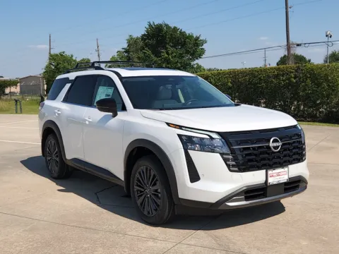 Another view of 2026 Nissan Pathfinder SL for sale in Tomball, TX at Fred Haas Nissan
