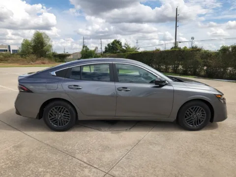 More photos of 2027 Nissan Sentra SV at Fred Haas Nissan, TX