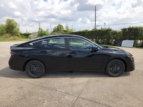 More photos of 2027 Nissan Sentra SV at Fred Haas Nissan, TX
