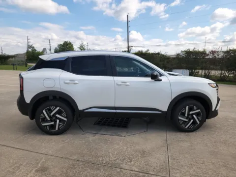More photos of 2027 Nissan Kicks SV at Fred Haas Nissan, TX