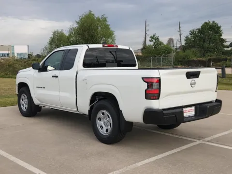 More photos of 2027 Nissan Frontier S King Cab at Fred Haas Nissan, TX