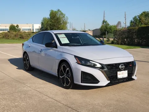 Another view of 2024 Nissan Altima 2.5 SR for sale in Tomball, TX at Fred Haas Nissan