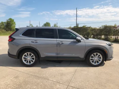 More photos of 2025 Honda CR-V EX-L at Fred Haas Nissan, TX
