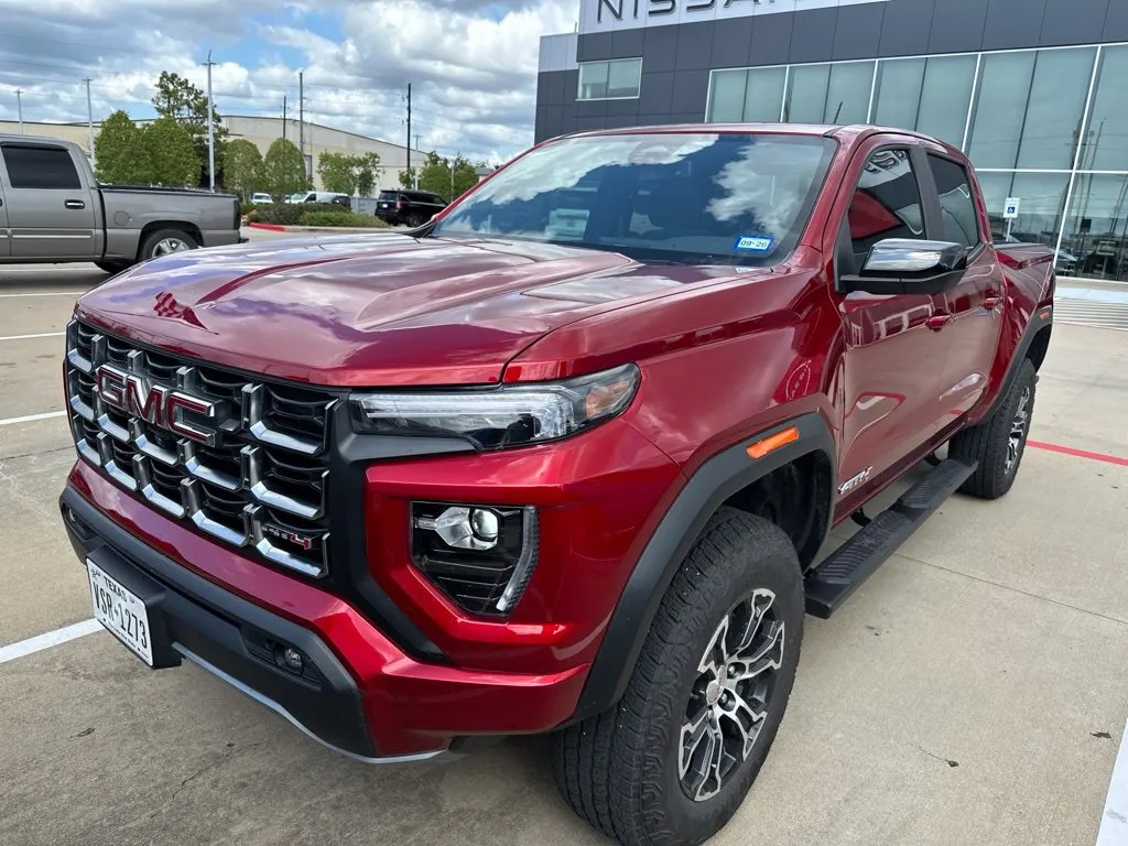 2024 GMC Canyon