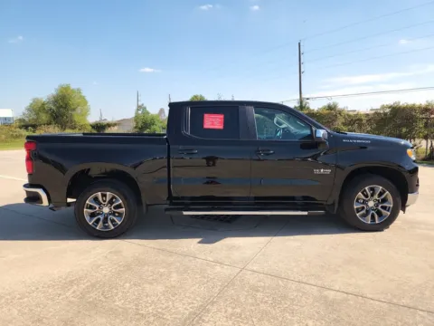 More photos of 2022 Chevrolet Silverado 1500 LT Texas Edition at Fred Haas Nissan, TX