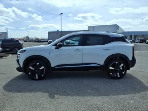 More photos of 2026 Nissan Kicks SR at Metro Nissan of Indianapolis, IN