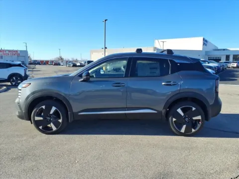 More photos of 2026 Nissan Kicks SR at Metro Nissan of Indianapolis, IN