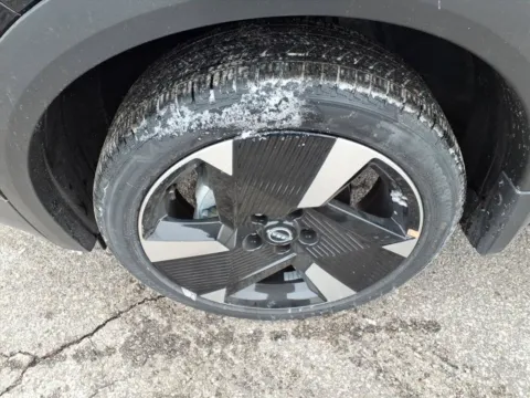 More photos of 2026 Nissan Kicks SR at Metro Nissan of Indianapolis, IN