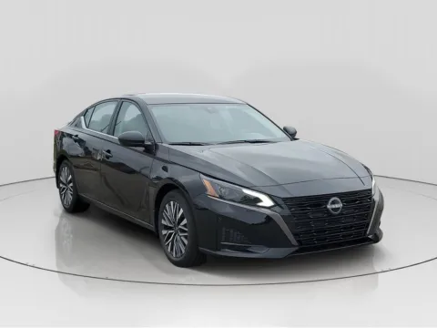 Photos of 2026 Nissan Altima 2.5 SV for sale in Indianapolis, IN at Metro Nissan of Indianapolis
