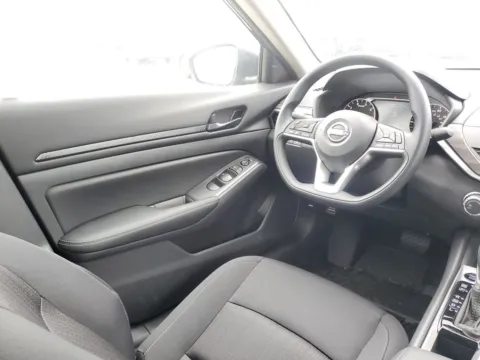 More photos of 2026 Nissan Altima 2.5 SV at Metro Nissan of Indianapolis, IN