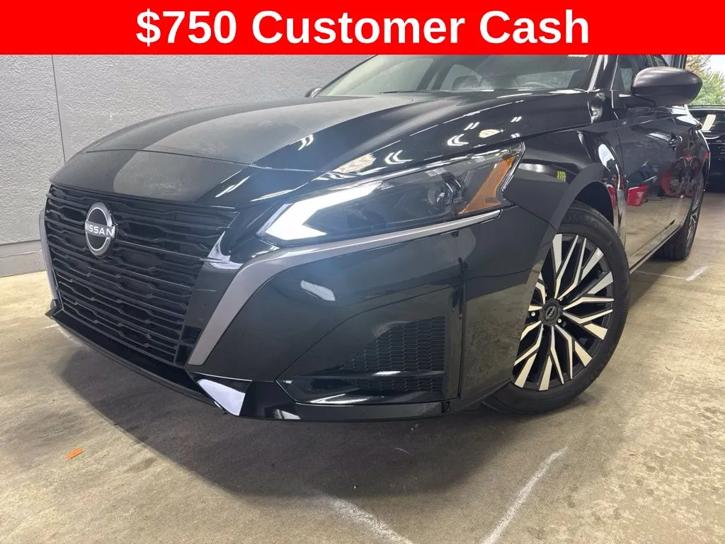 Black 2026 Nissan Altima 2.5 SV for sale in Indianapolis, IN