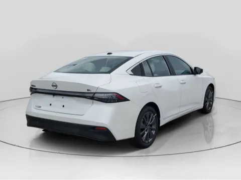 More photos of 2026 Nissan Sentra SL at Metro Nissan of Indianapolis, IN