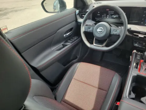 More photos of 2026 Nissan Kicks SR at Metro Nissan of Indianapolis, IN