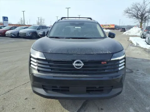 More photos of 2026 Nissan Kicks SR at Metro Nissan of Indianapolis, IN
