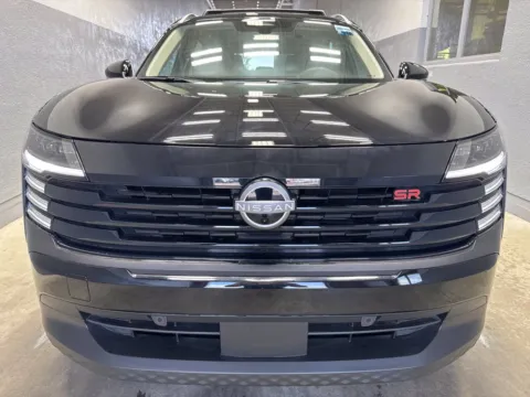 More photos of 2026 Nissan Kicks SR at Metro Nissan of Indianapolis, IN