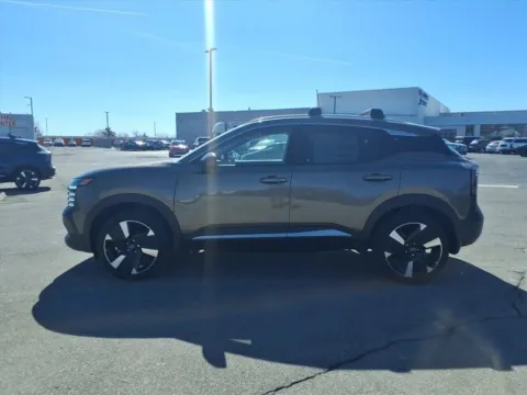 More photos of 2026 Nissan Kicks SR at Metro Nissan of Indianapolis, IN