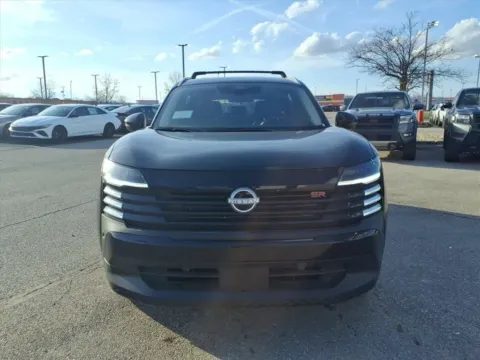 More photos of 2026 Nissan Kicks SR at Metro Nissan of Indianapolis, IN