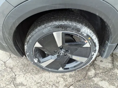 More photos of 2026 Nissan Kicks SR at Metro Nissan of Indianapolis, IN