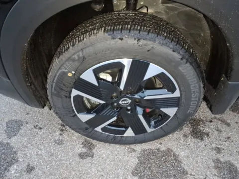 More photos of 2026 Nissan Kicks SV at Metro Nissan of Indianapolis, IN