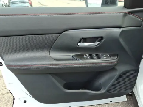 More photos of 2026 Nissan Kicks SR at Metro Nissan of Indianapolis, IN
