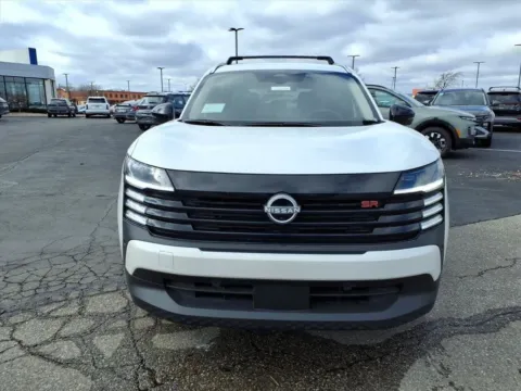 Another view of 2026 Nissan Kicks SR for sale in Indianapolis, IN at Metro Nissan of Indianapolis