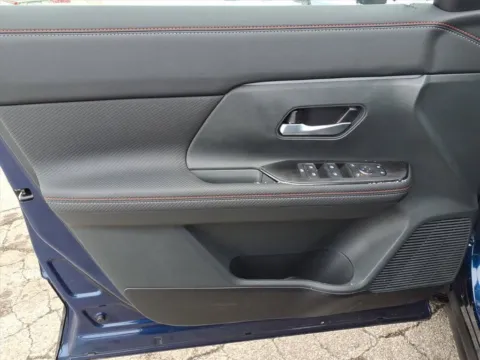 More photos of 2026 Nissan Kicks SR at Metro Nissan of Indianapolis, IN