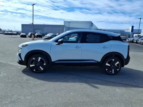 More photos of 2026 Nissan Kicks SR at Metro Nissan of Indianapolis, IN