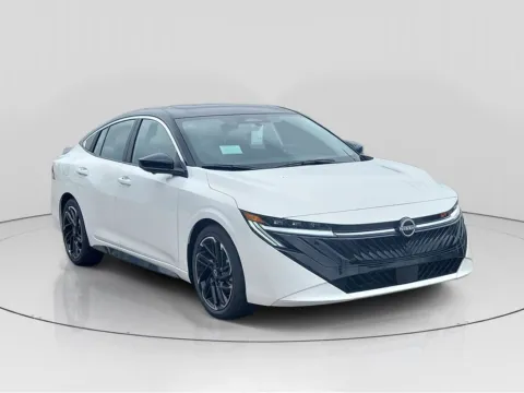Photos of 2026 Nissan Sentra SR for sale in Indianapolis, IN at Metro Nissan of Indianapolis