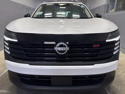 More photos of 2026 Nissan Kicks SR at Metro Nissan of Indianapolis, IN