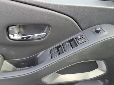 More photos of 2025 Nissan Frontier SV at Metro Nissan of Indianapolis, IN