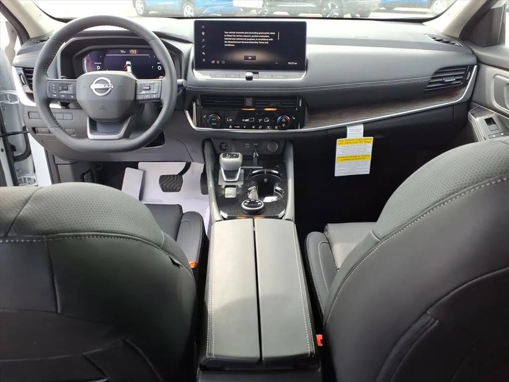 2026 Nissan Rogue Platinum - Photo 28
