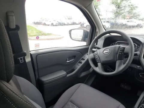 More photos of 2026 Nissan Frontier SV at Metro Nissan of Indianapolis, IN