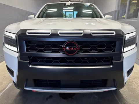 More photos of 2025 Nissan Frontier PRO-4X at Metro Nissan of Indianapolis, IN