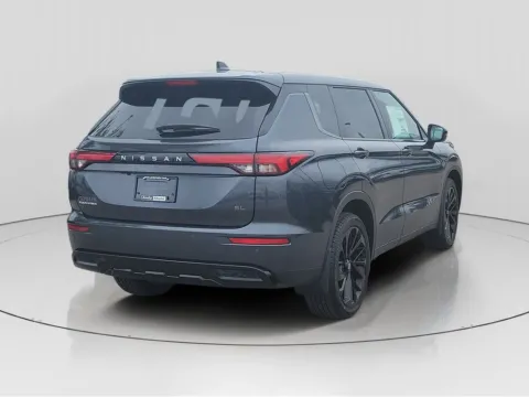 More photos of 2026 Nissan Rogue Plug-In Hybrid SL at Metro Nissan of Indianapolis, IN