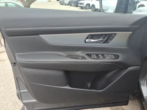 More photos of 2026 Nissan Murano SL at Metro Nissan of Indianapolis, IN