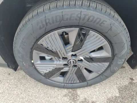 More photos of 2026 Nissan Murano SL at Metro Nissan of Indianapolis, IN