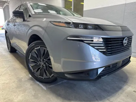 Photos of 2026 Nissan Murano Platinum for sale in Indianapolis, IN at Metro Nissan of Indianapolis