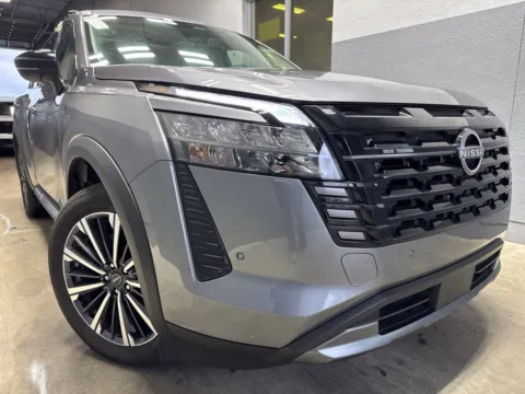 Photos of 2026 Nissan Pathfinder Platinum for sale in Indianapolis, IN at Metro Nissan of Indianapolis
