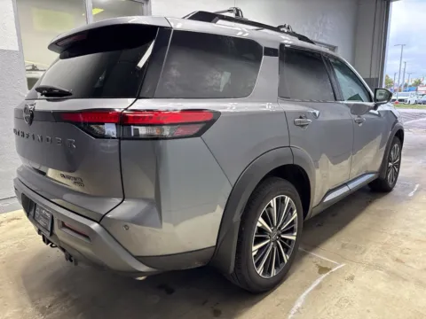 Another view of 2026 Nissan Pathfinder Platinum for sale in Indianapolis, IN at Metro Nissan of Indianapolis