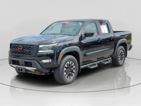 Black 2022 Nissan Frontier PRO-4X for sale in Indianapolis, IN