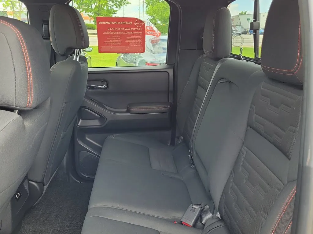 2022 Nissan Frontier PRO-4X - Photo 27