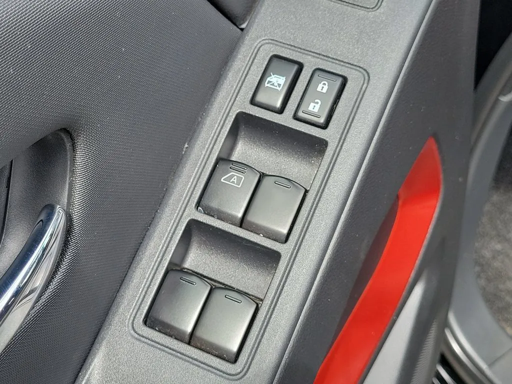 2022 Nissan Frontier PRO-4X - Photo 17