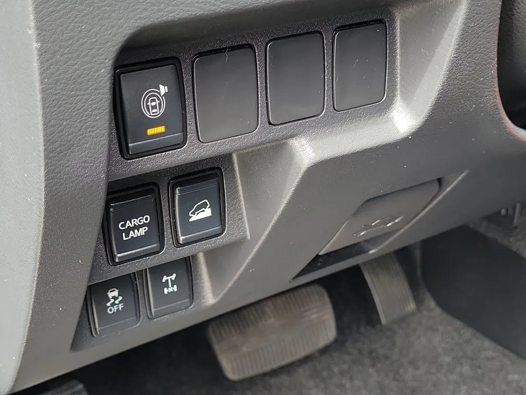 2022 Nissan Frontier PRO-4X - Photo 18