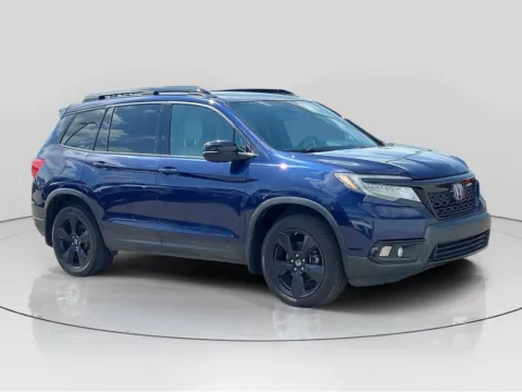 Photos of 2020 Honda Passport Elite for sale in Indianapolis, IN at Metro Nissan of Indianapolis