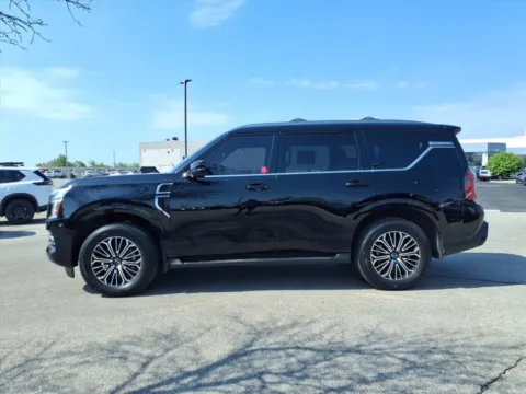 More photos of 2025 Nissan Armada Platinum at Metro Nissan of Indianapolis, IN