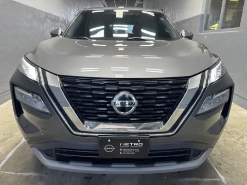 More photos of 2021 Nissan Rogue SV at Metro Nissan of Indianapolis, IN