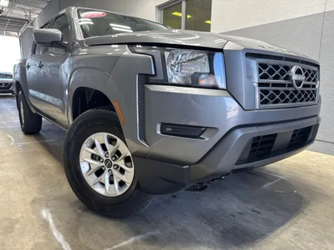Photos of 2024 Nissan Frontier SV for sale in Indianapolis, IN at Metro Nissan of Indianapolis