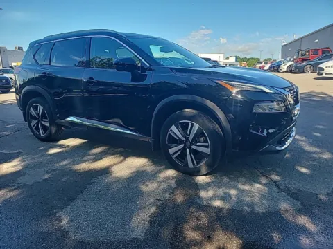 Photos of 2023 Nissan Rogue SL for sale in Indianapolis, IN at Metro Nissan of Indianapolis