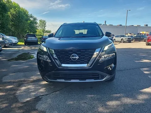 Another view of 2023 Nissan Rogue SL for sale in Indianapolis, IN at Metro Nissan of Indianapolis